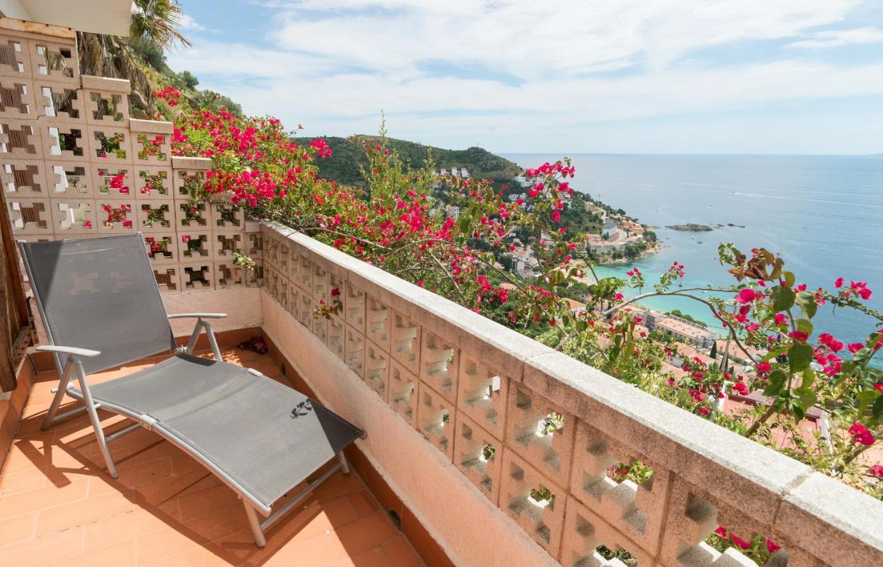 Villa Buraux III Roses Exterior photo
