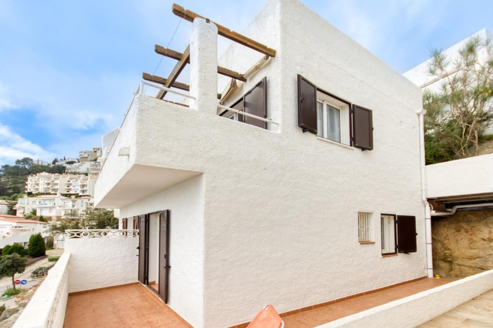 Villa Buraux III Roses Exterior photo